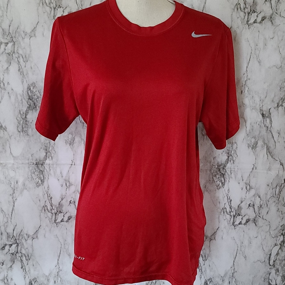 Nike Performance Tee Size Medium - image 1
